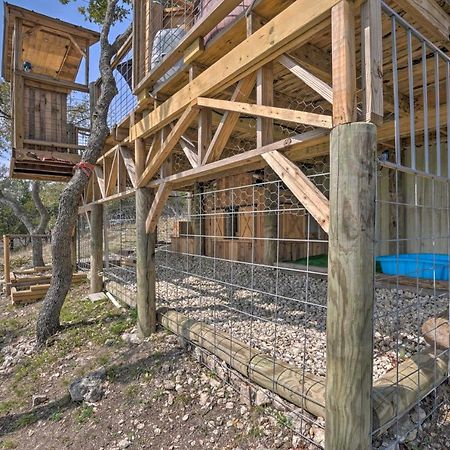Kerrville Converted Barn Tiny Home With Kayaks! Exterior photo
